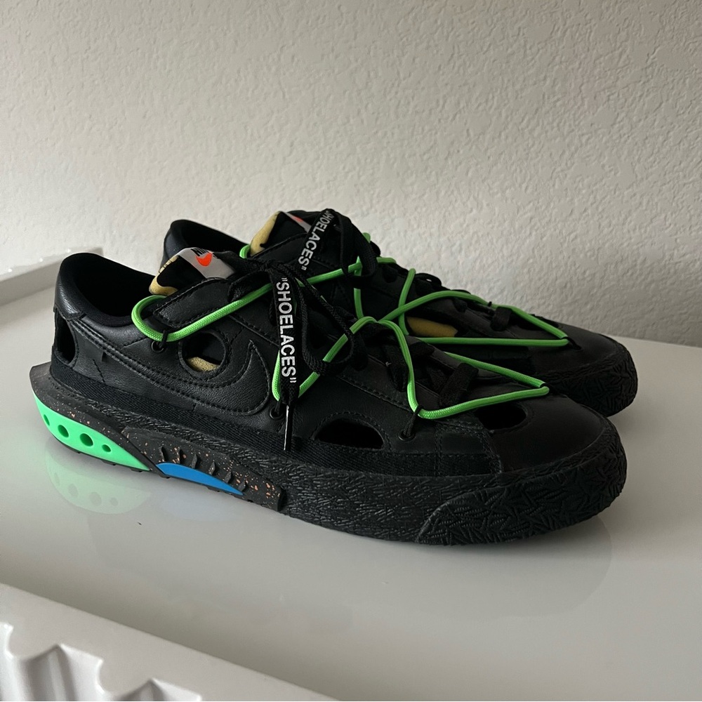 Off-White x Blazer Low 'Black’ size 10